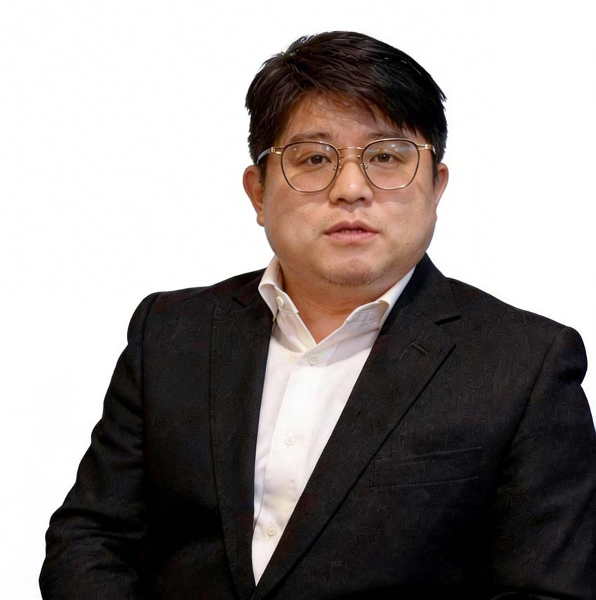 人民网专访|华人通信董事长李博APEC发声：华人通信全球化战略布局